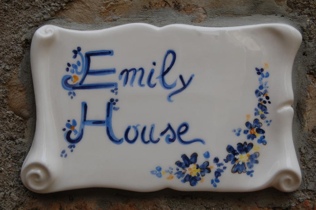Hôtel Emily House à Montecerboli Extérieur photo