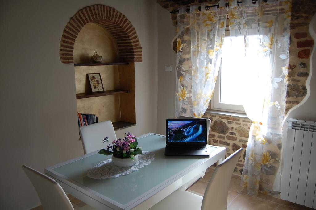 Hôtel Emily House à Montecerboli Extérieur photo