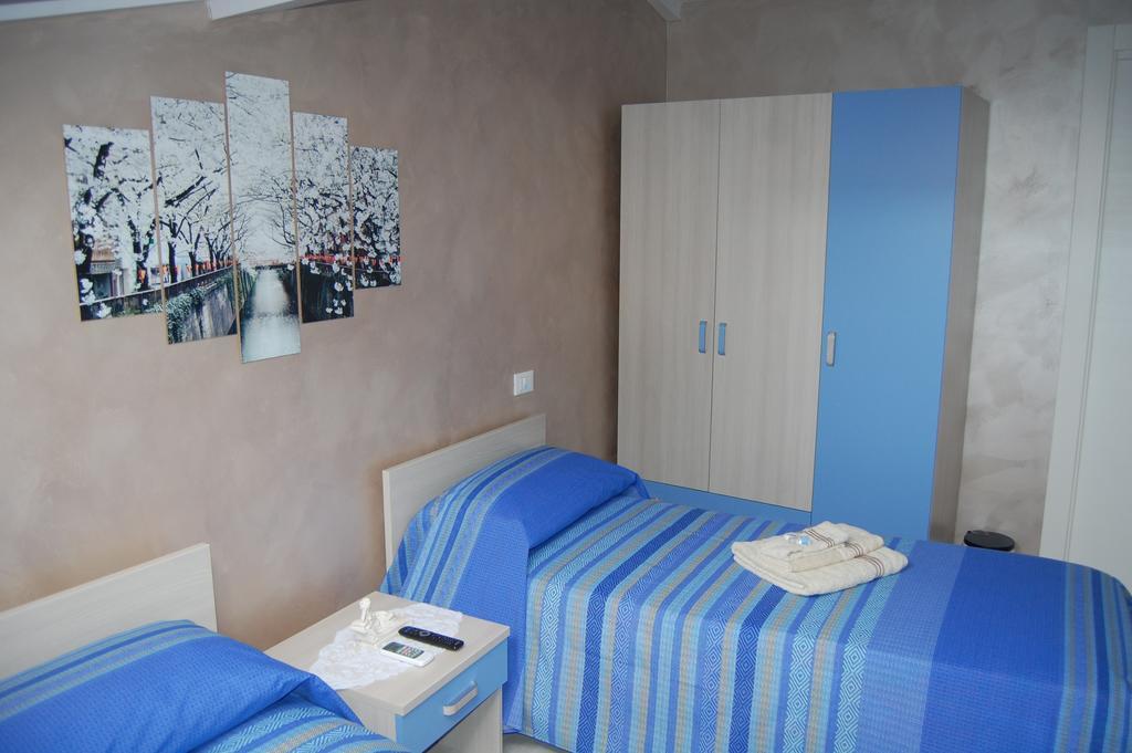 Hôtel Emily House à Montecerboli Extérieur photo
