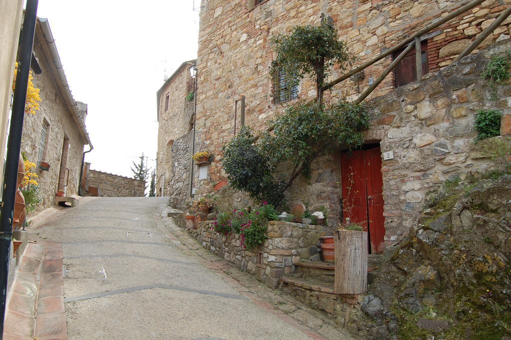 Hôtel Emily House à Montecerboli Extérieur photo